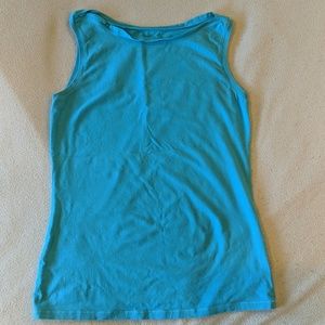 Stretchy turquoise GAP top, size XS
